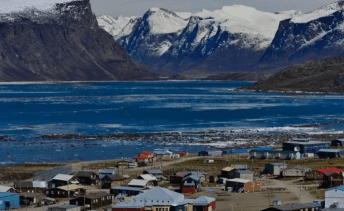 Inuit Art and Arctic Communities